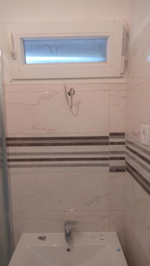 Apartment Tara Nečujam Eksteriør billede